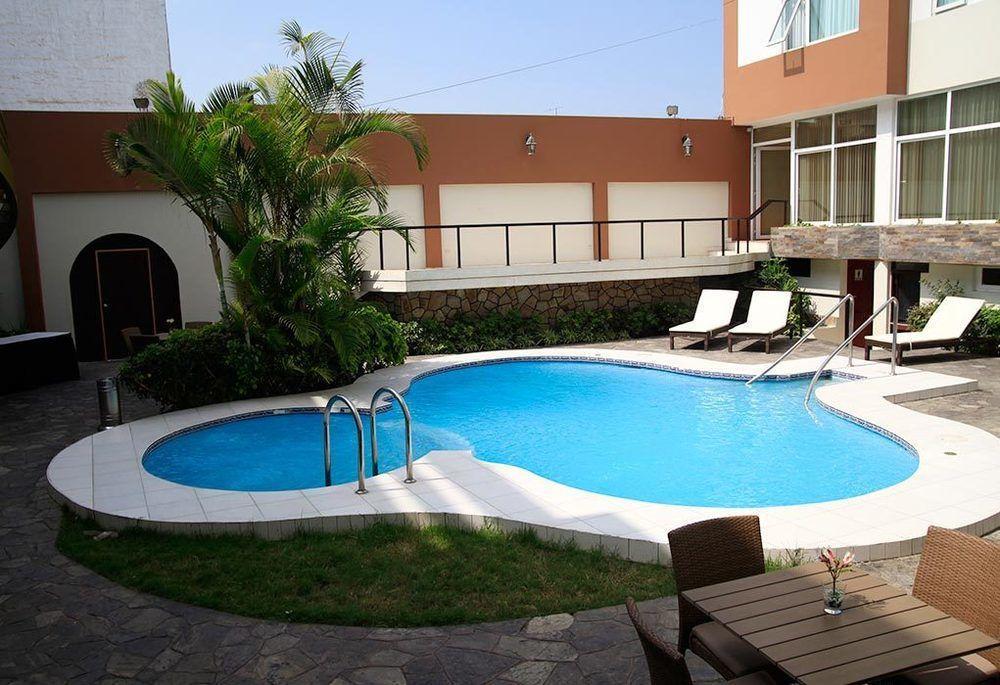 Hotel El Gran Marques Trujillo Kültér fotó